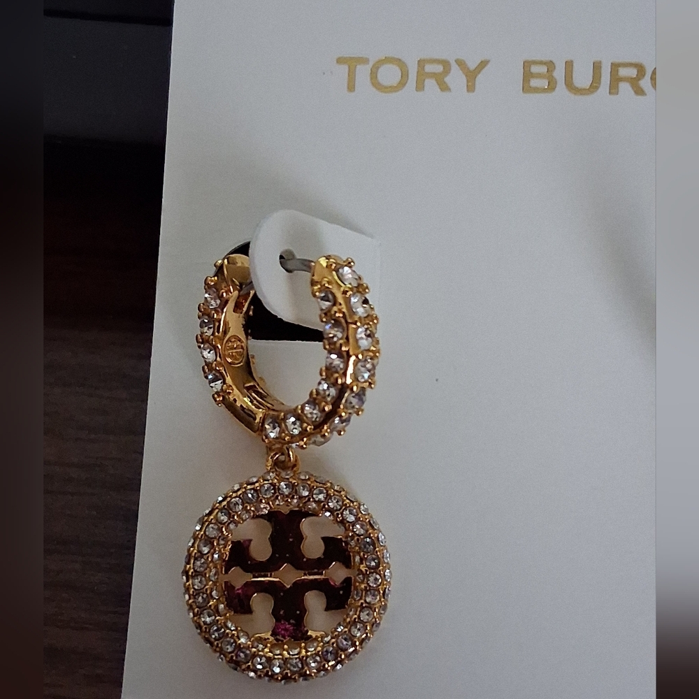 Tory Burch Miller Pave Huggie Gold and Crystal Hoop Earrings NEW $130 Retail - Picture 2 of 6